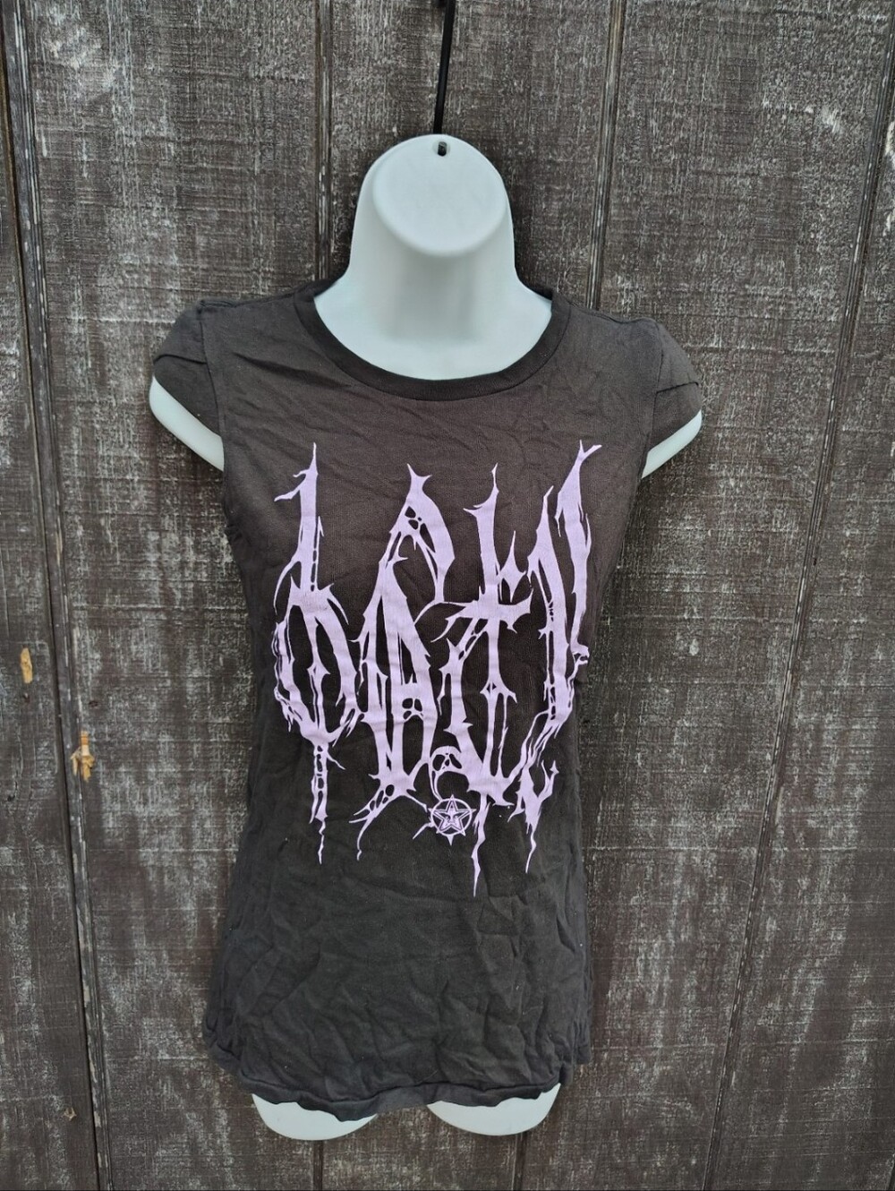 Obey Top